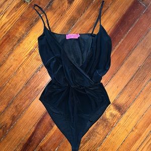 Boohoo black low-cut bodysuit with spaghetti straps, US size 6